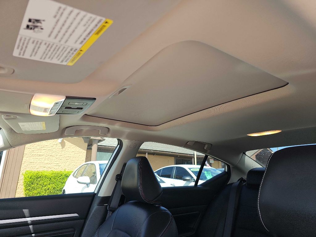 2023 Nissan Altima Image 32