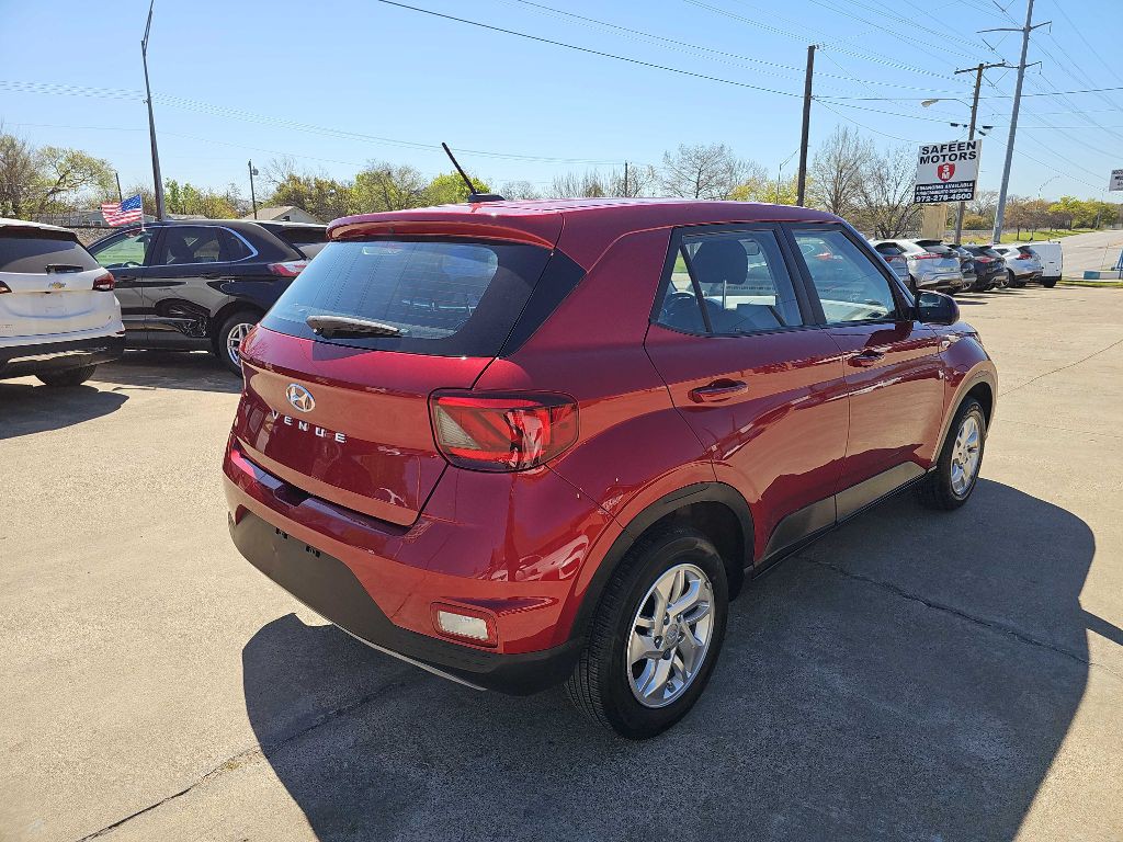 2025 Hyundai Venue Image 4