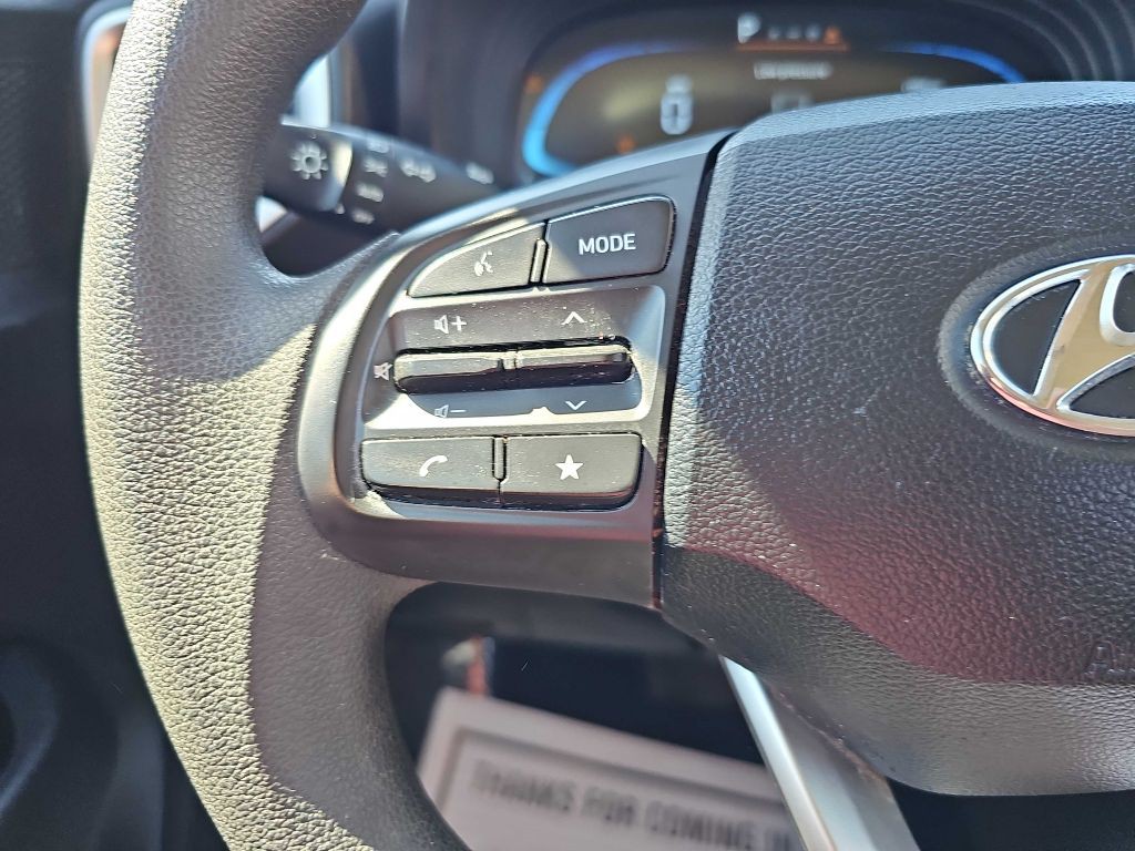 2025 Hyundai Venue Image 24