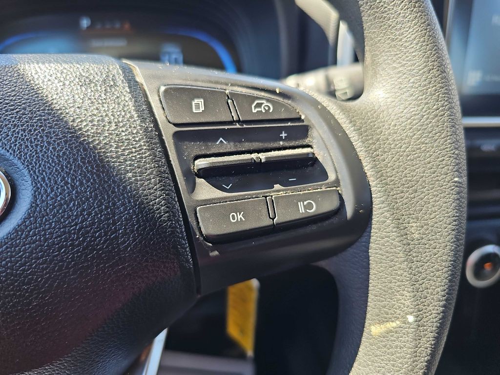 2025 Hyundai Venue Image 26