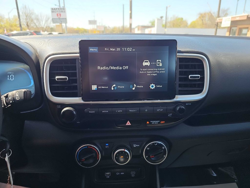 2025 Hyundai Venue Image 28