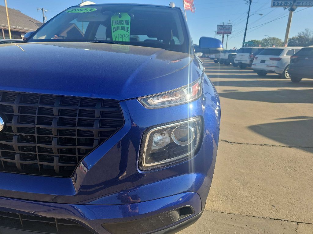 2023 Hyundai Venue Image 7