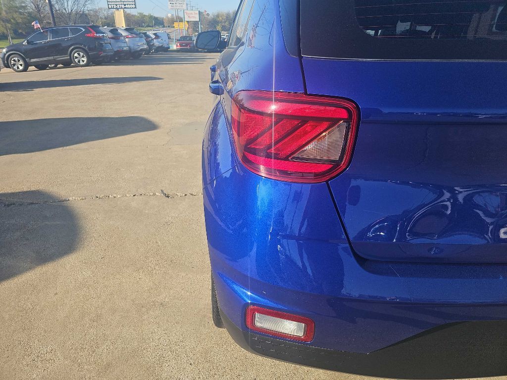2023 Hyundai Venue Image 9