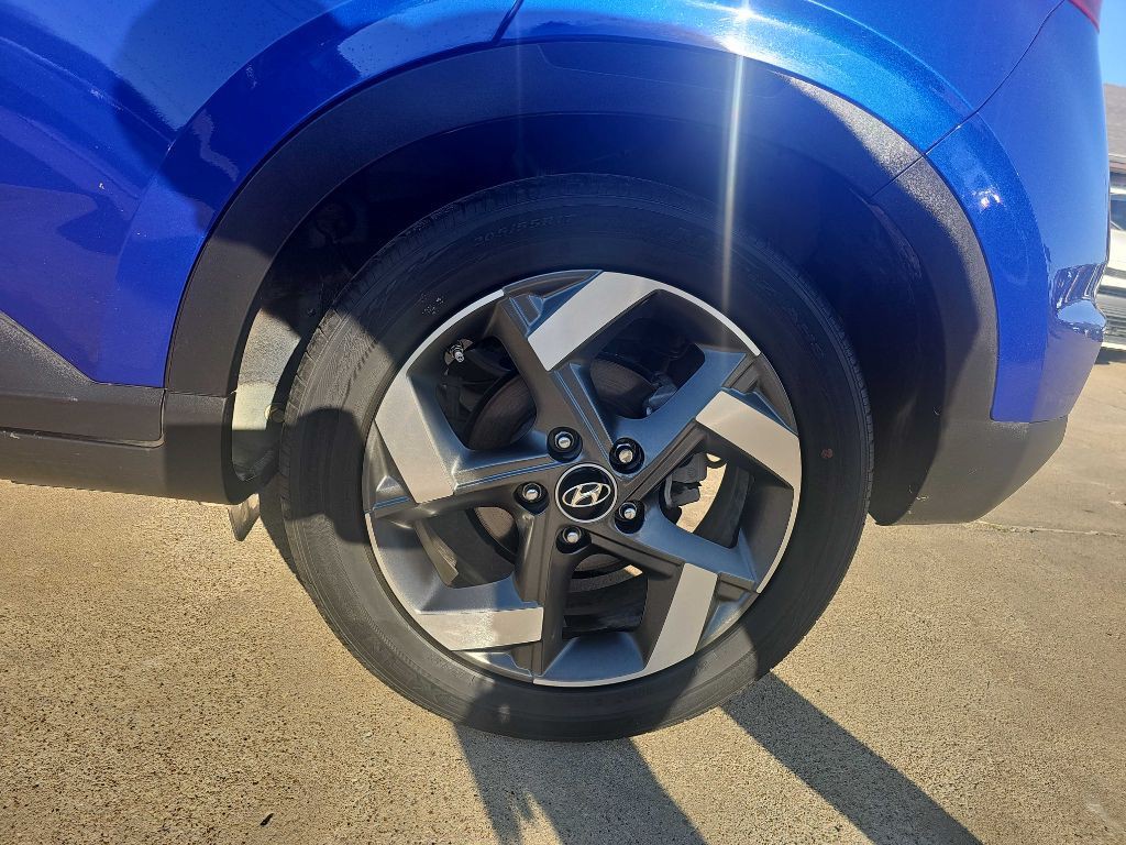 2023 Hyundai Venue Image 10