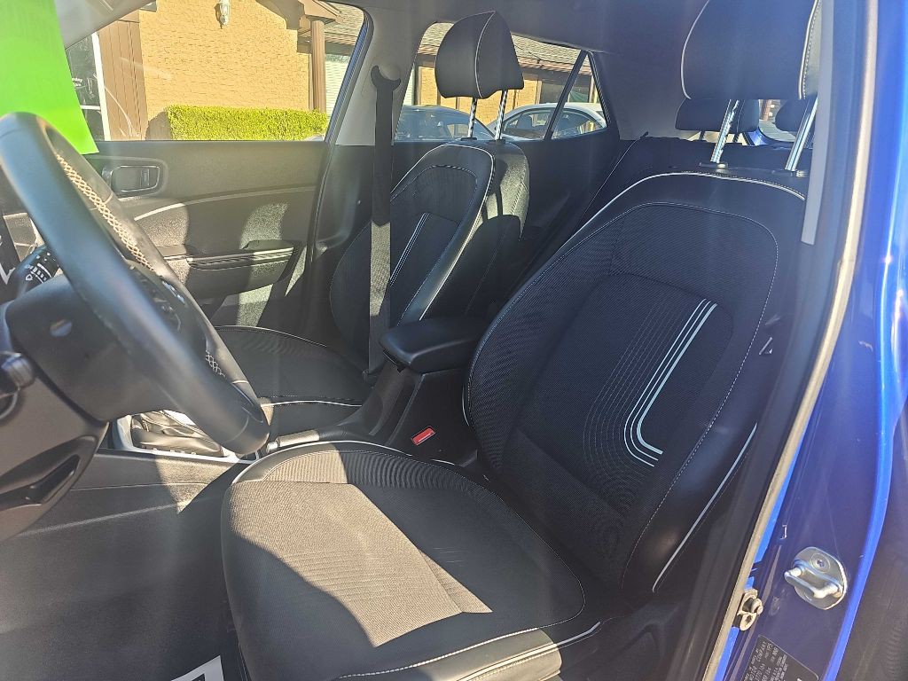 2023 Hyundai Venue Image 11