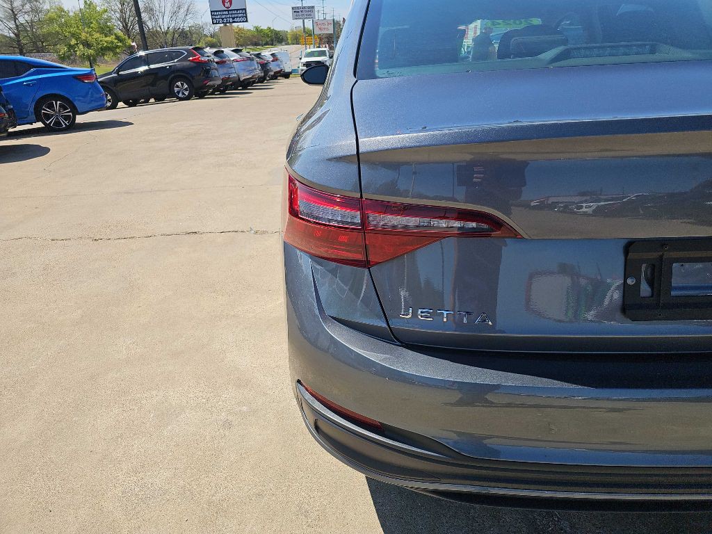 2024 Volkswagen Jetta Image 10