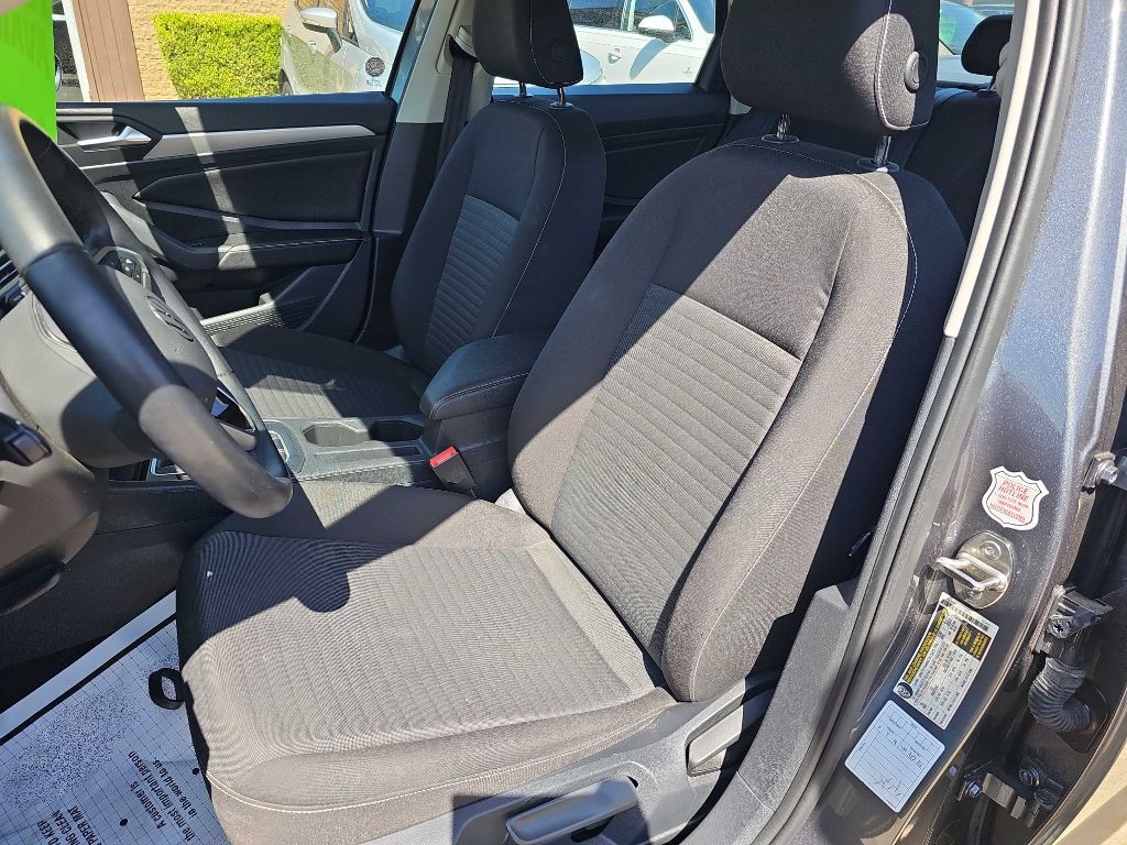 2024 Volkswagen Jetta Image 13