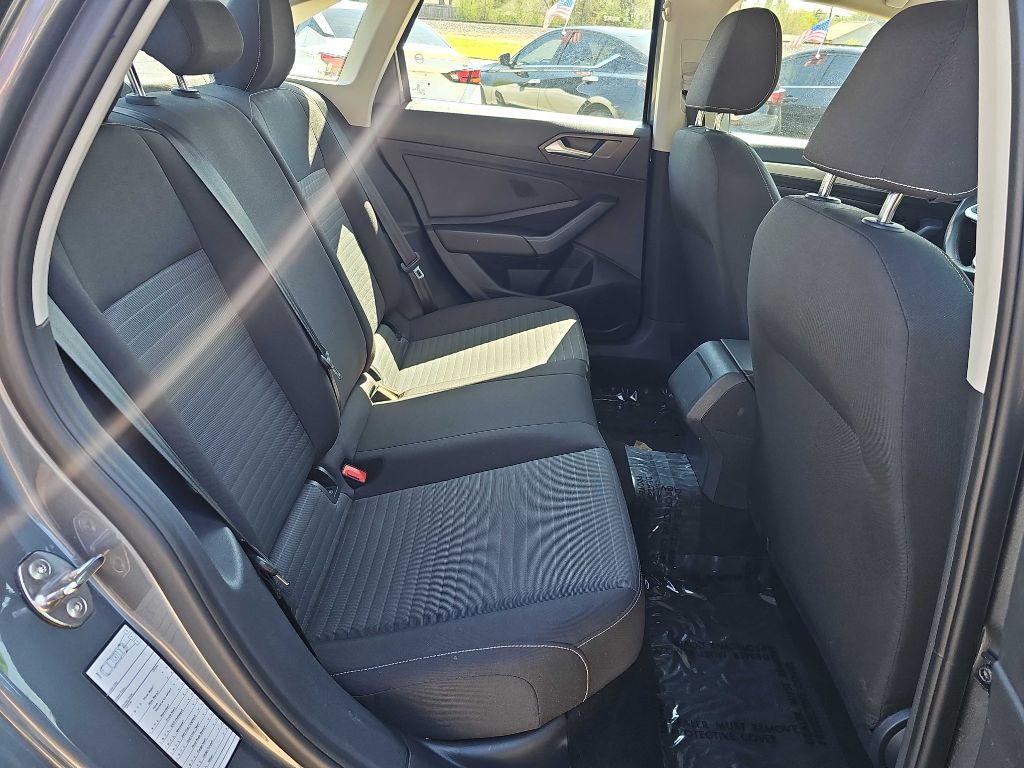 2024 Volkswagen Jetta Image 18