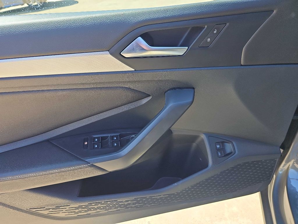 2024 Volkswagen Jetta Image 19