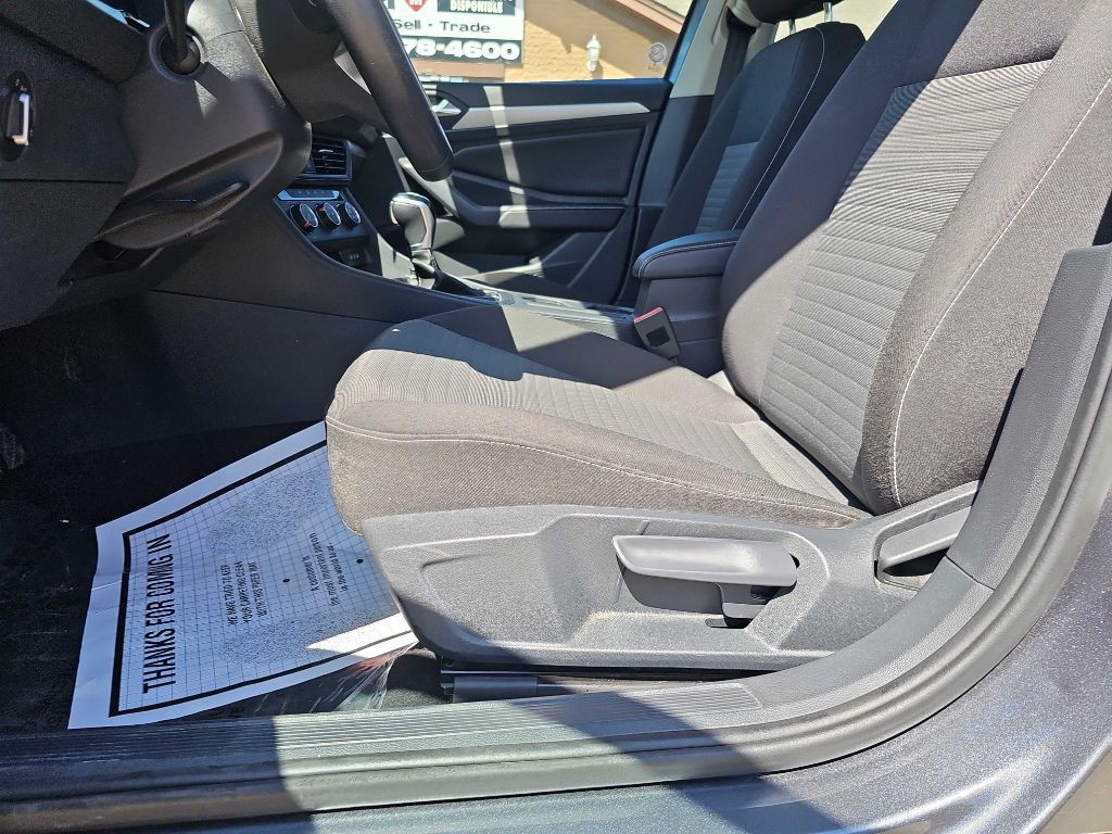 2024 Volkswagen Jetta Image 20