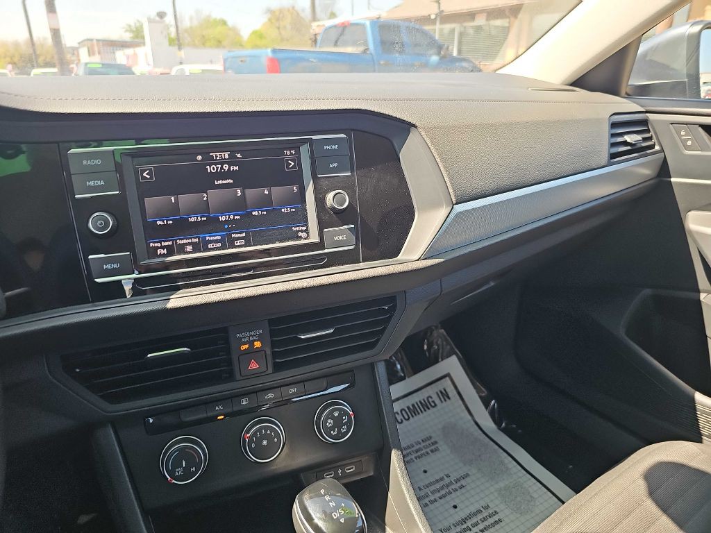 2024 Volkswagen Jetta Image 25