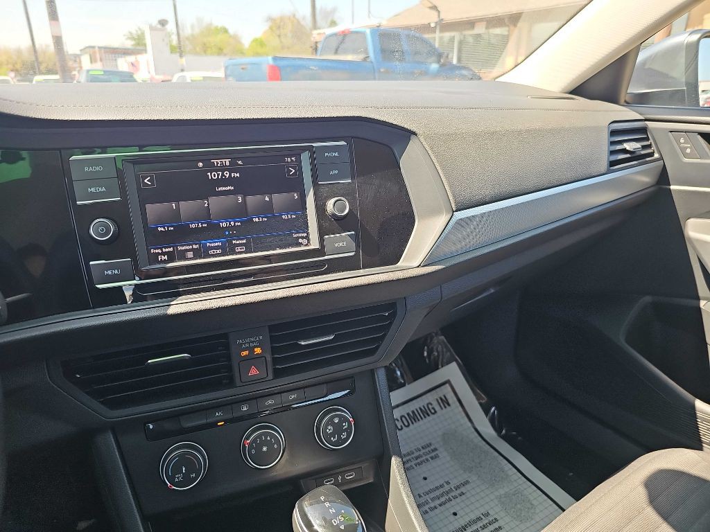 2024 Volkswagen Jetta Image 27