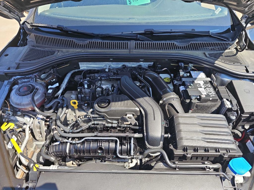 2024 Volkswagen Jetta Image 32