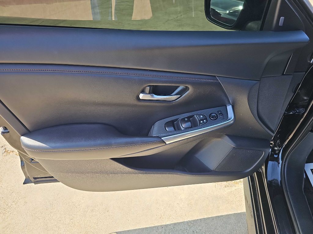 2022 Nissan Sentra Image 12