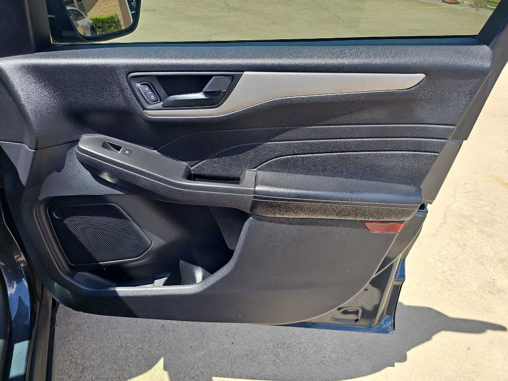 2022 Ford Escape Image 17