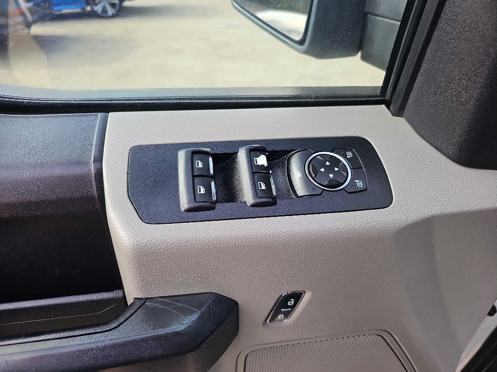 2018 Ford F-150 Image 17