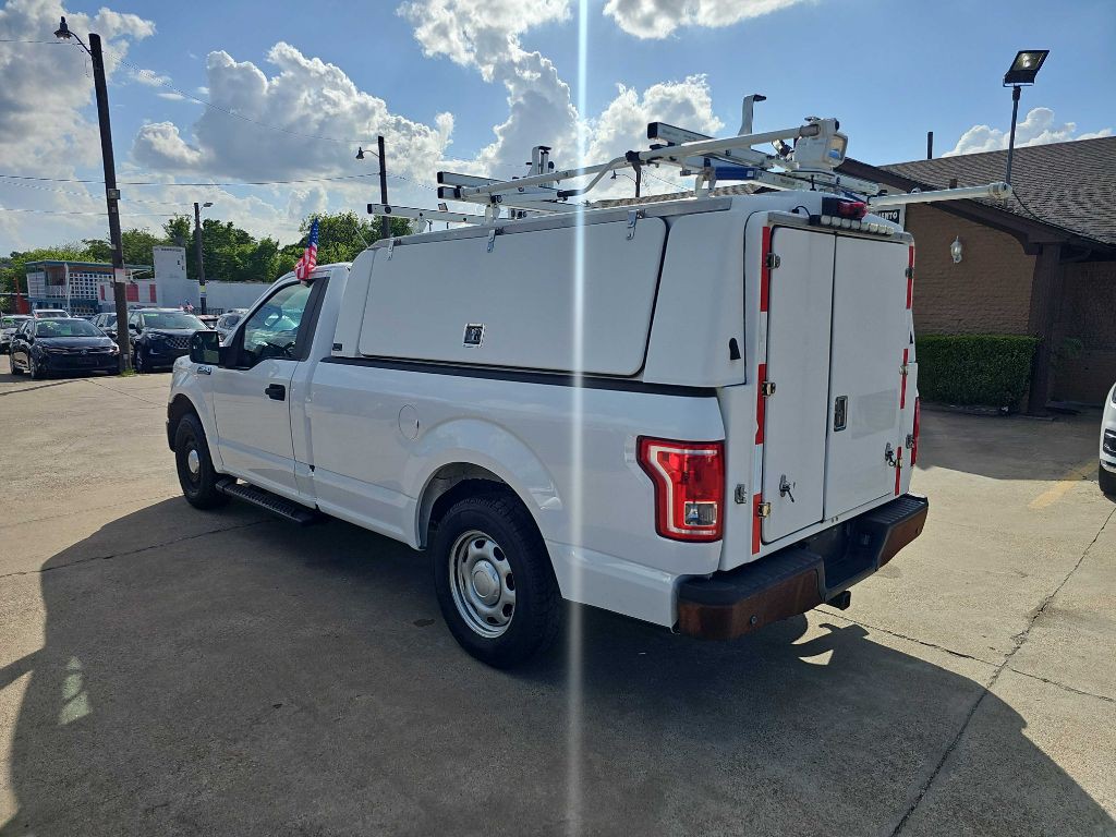 2017 Ford F-150 Image 2