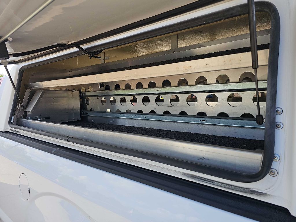 2017 Ford F-150 Image 18