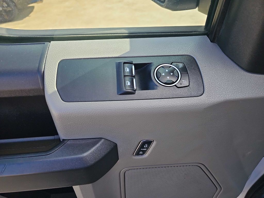 2017 Ford F-150 Image 24