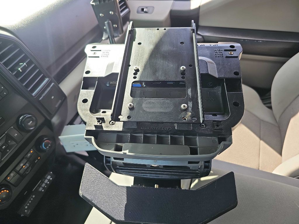 2017 Ford F-150 Image 28