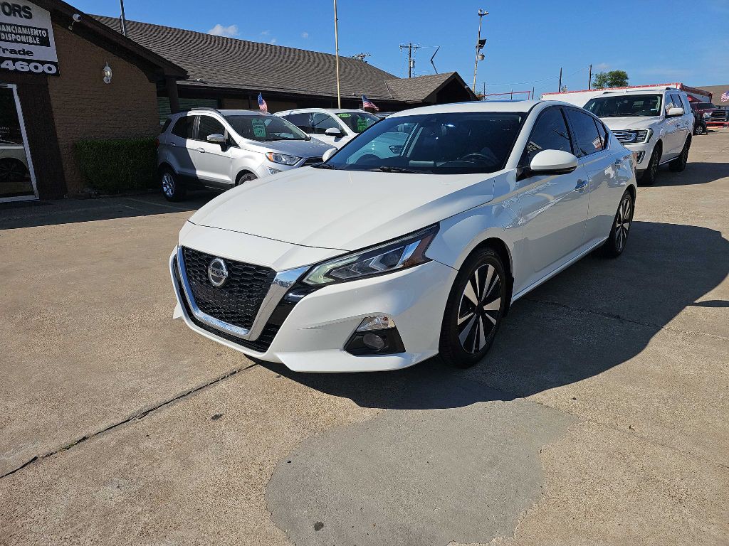 2020 Nissan Altima Image 7