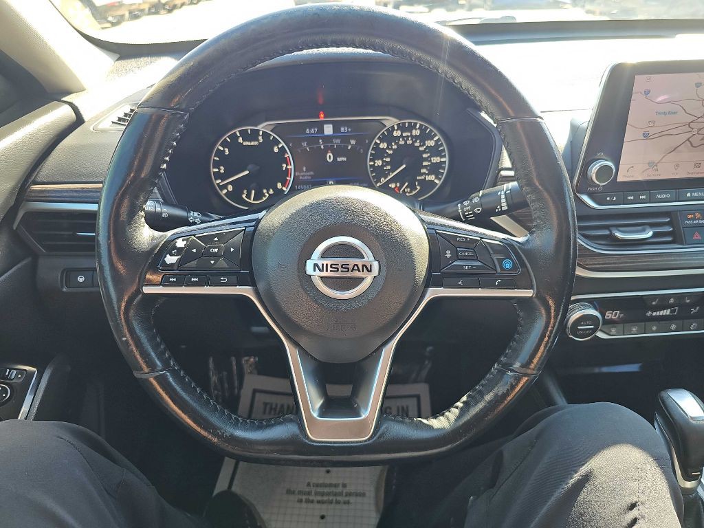 2020 Nissan Altima Image 24