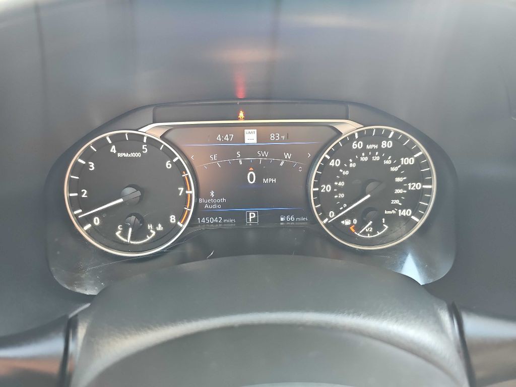 2020 Nissan Altima Image 25