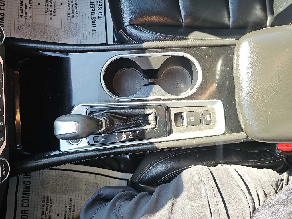 2020 Nissan Altima Image 30