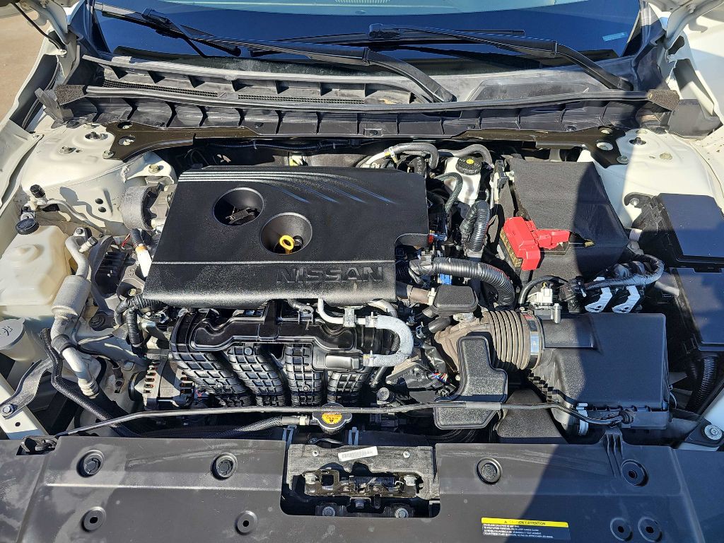 2020 Nissan Altima Image 36