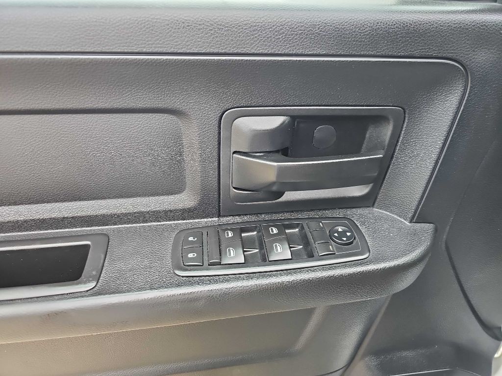 2015 RAM 2500 Image 23