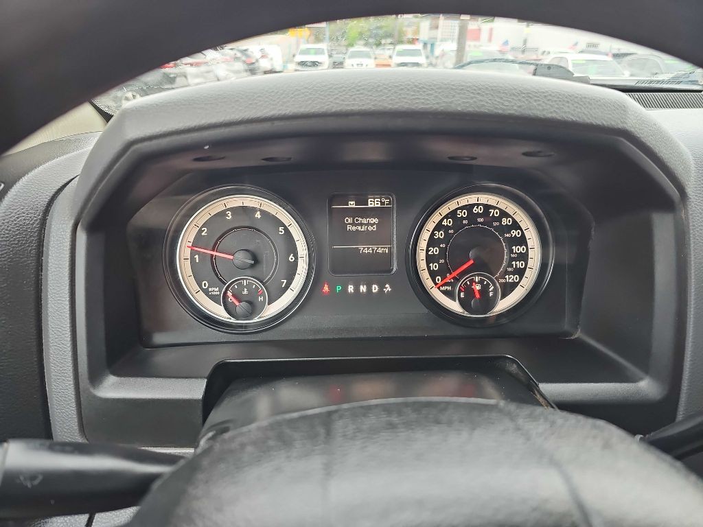 2015 RAM 2500 Image 28