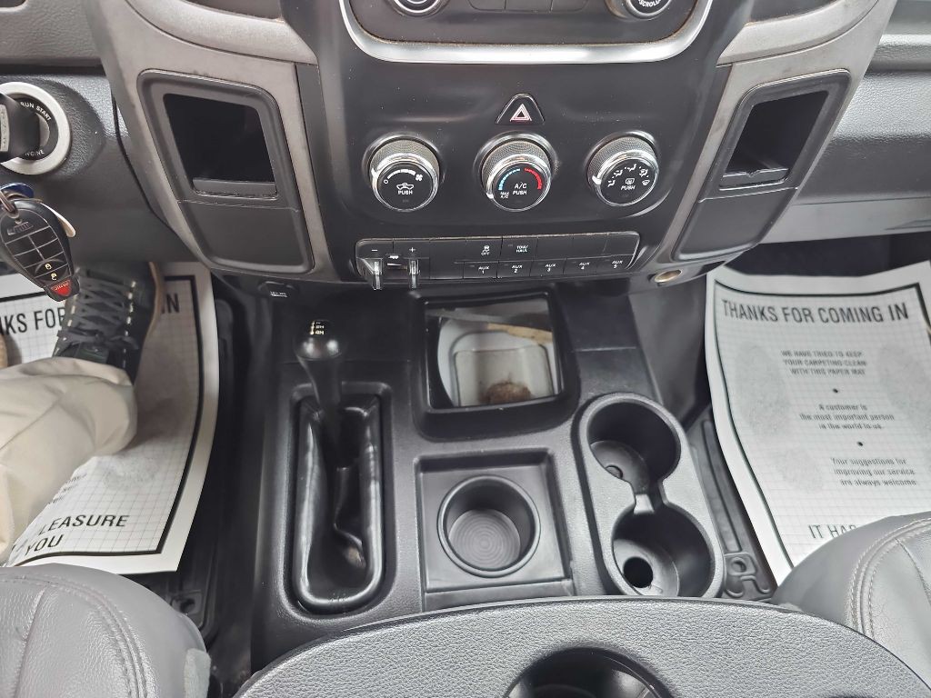 2015 RAM 2500 Image 31