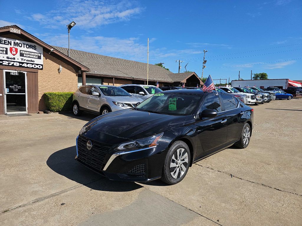2024 Nissan Altima Image 6