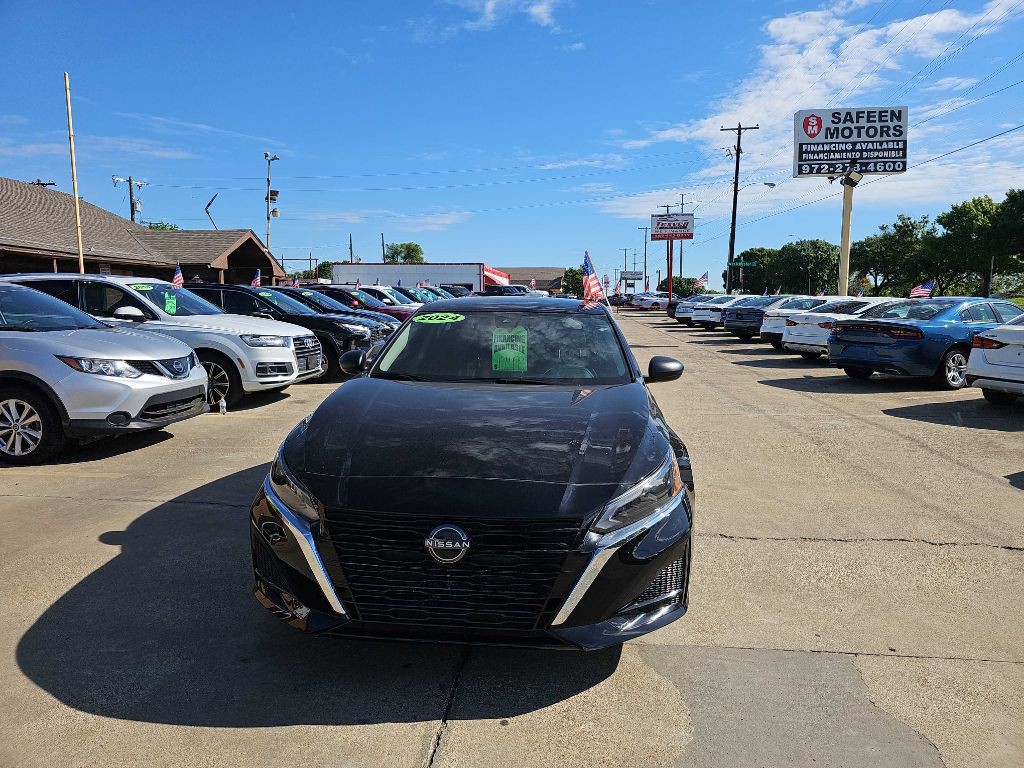 2024 Nissan Altima Image 7