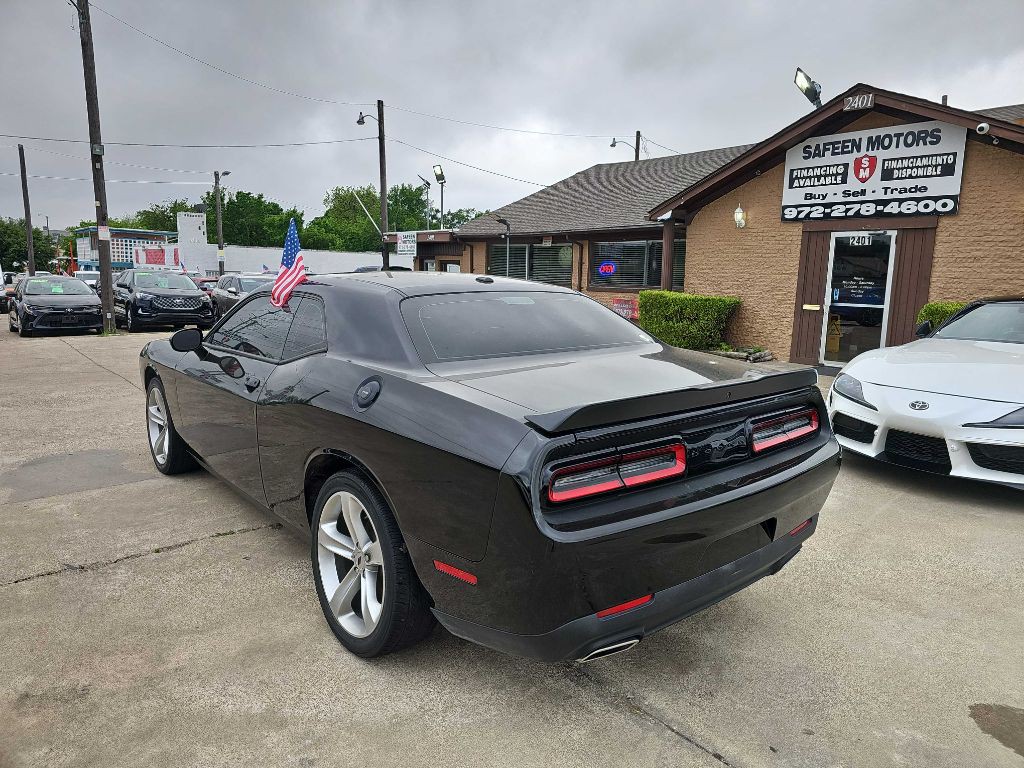 2022 Dodge Challenger Image 3