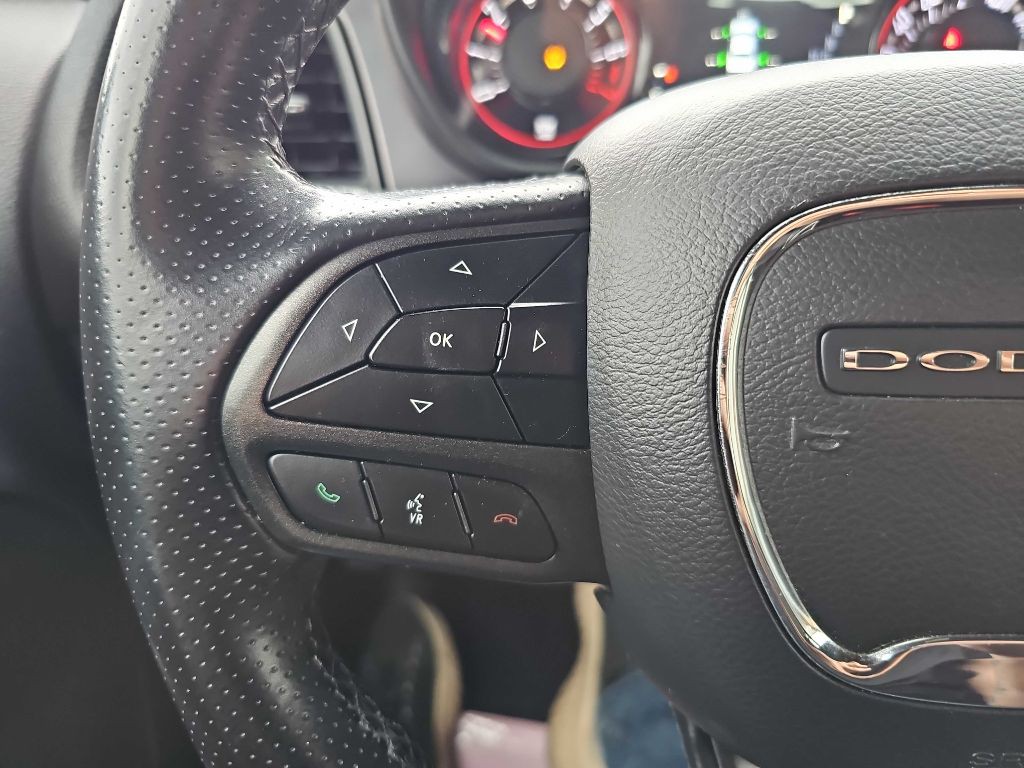 2022 Dodge Challenger Image 18