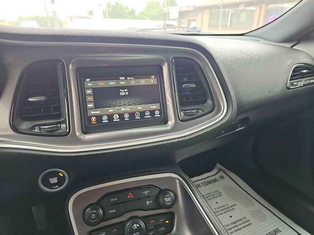 2022 Dodge Challenger Image 20