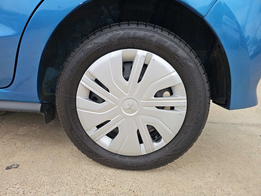 2024 Mitsubishi Mirage Image 11