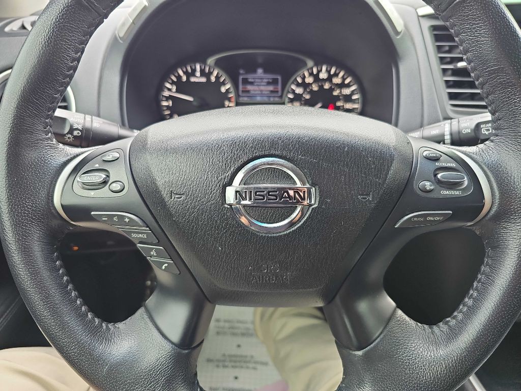 2020 Nissan Pathfinder Image 22
