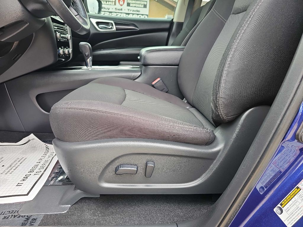 2020 Nissan Pathfinder Image 24