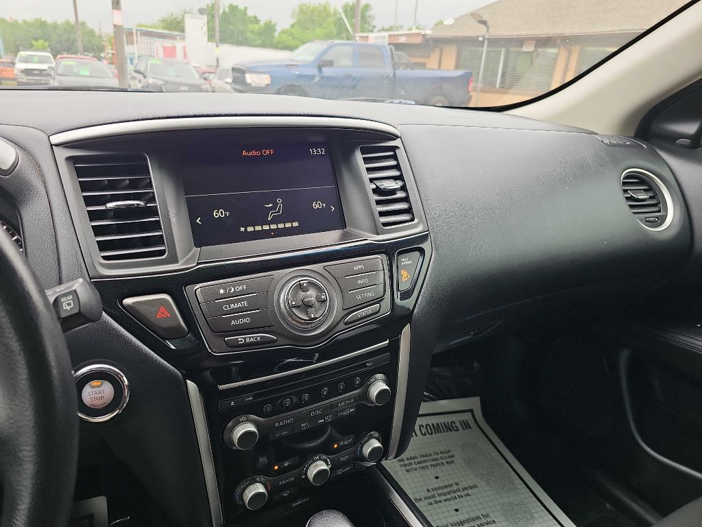 2020 Nissan Pathfinder Image 28