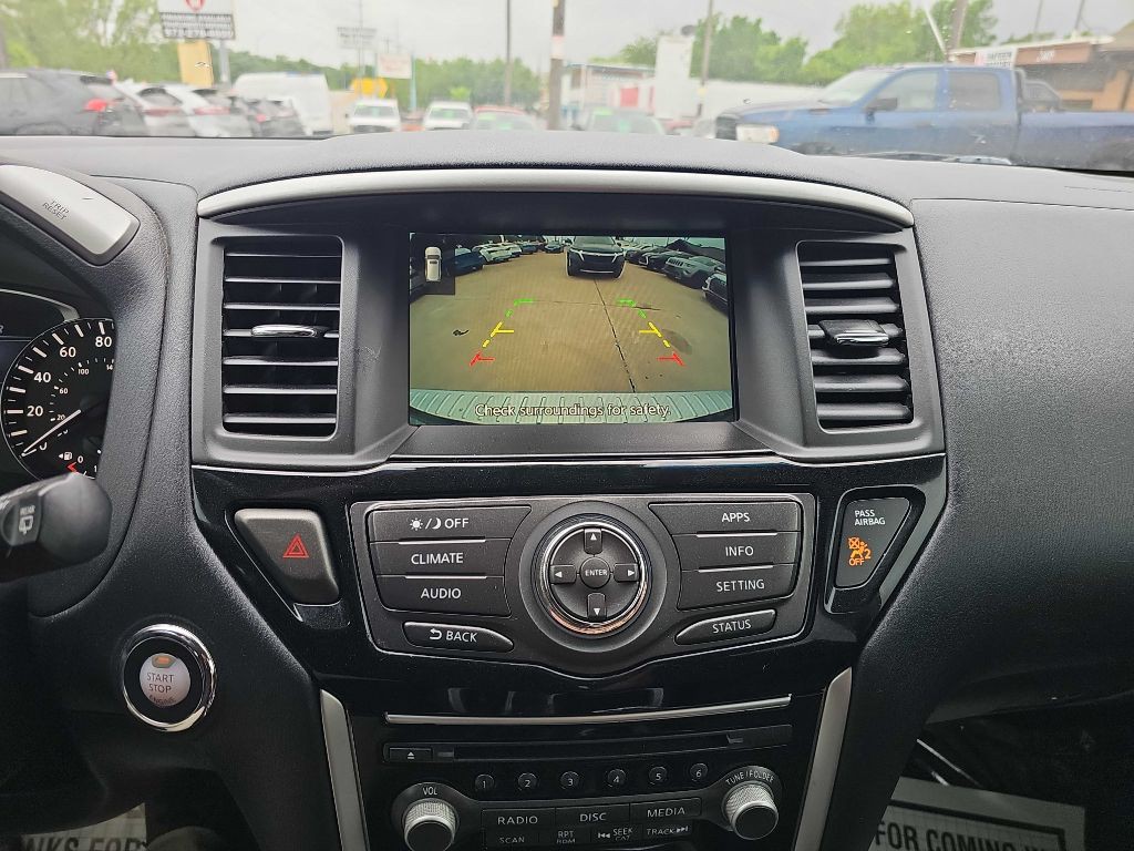 2020 Nissan Pathfinder Image 30