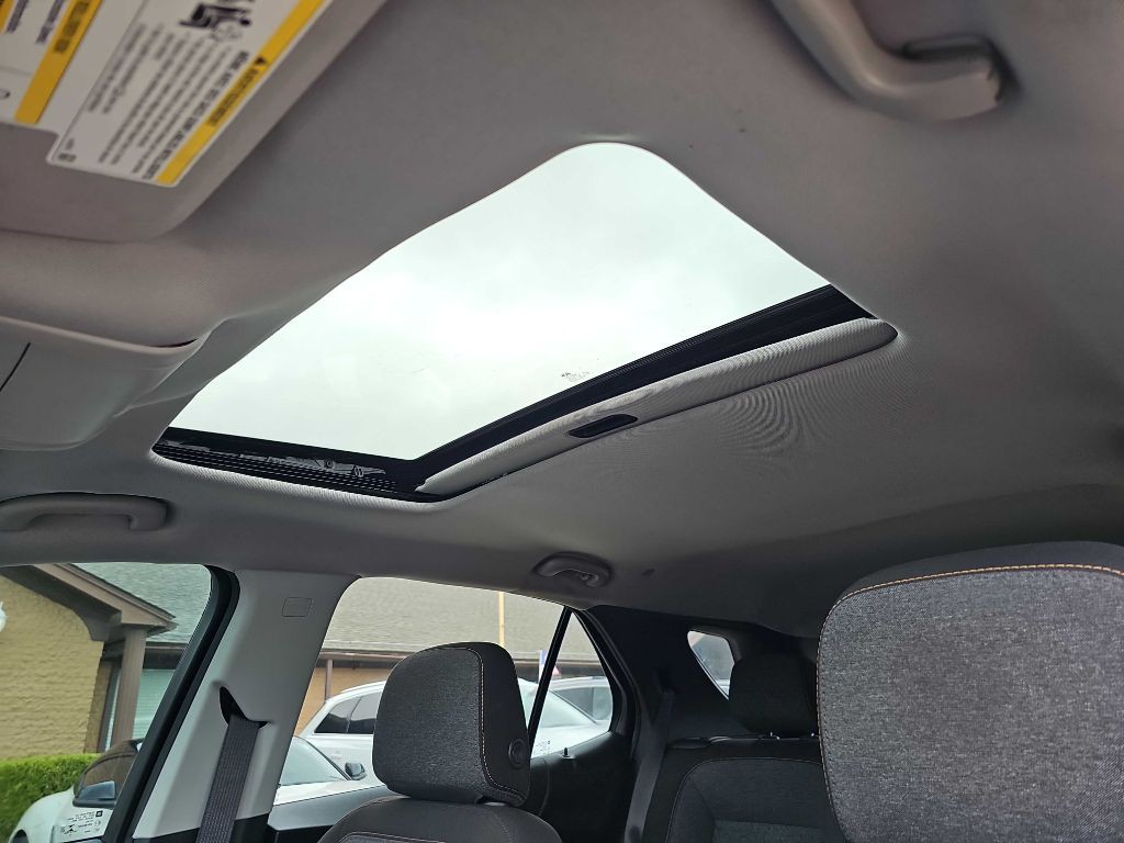 2022 Chevrolet Equinox Image 32