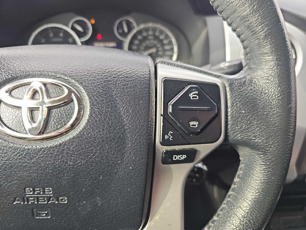 2015 Toyota Tundra Image 24