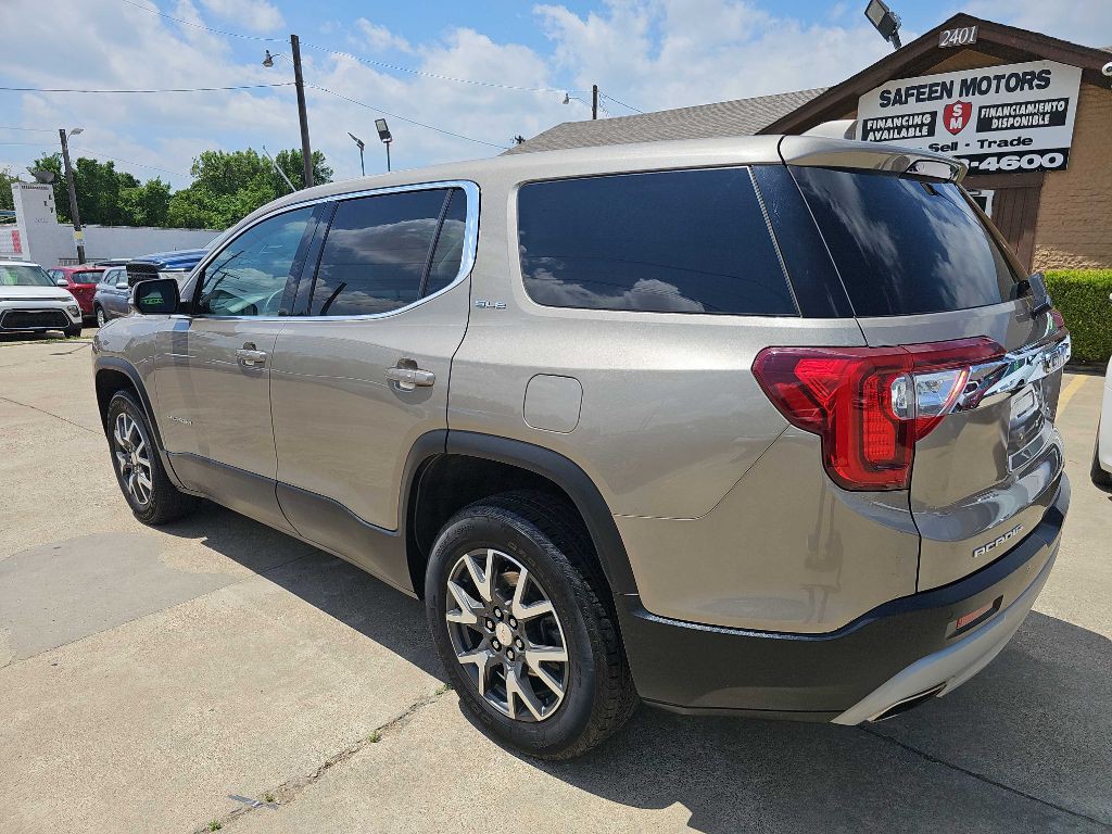 2022 GMC Acadia Image 2