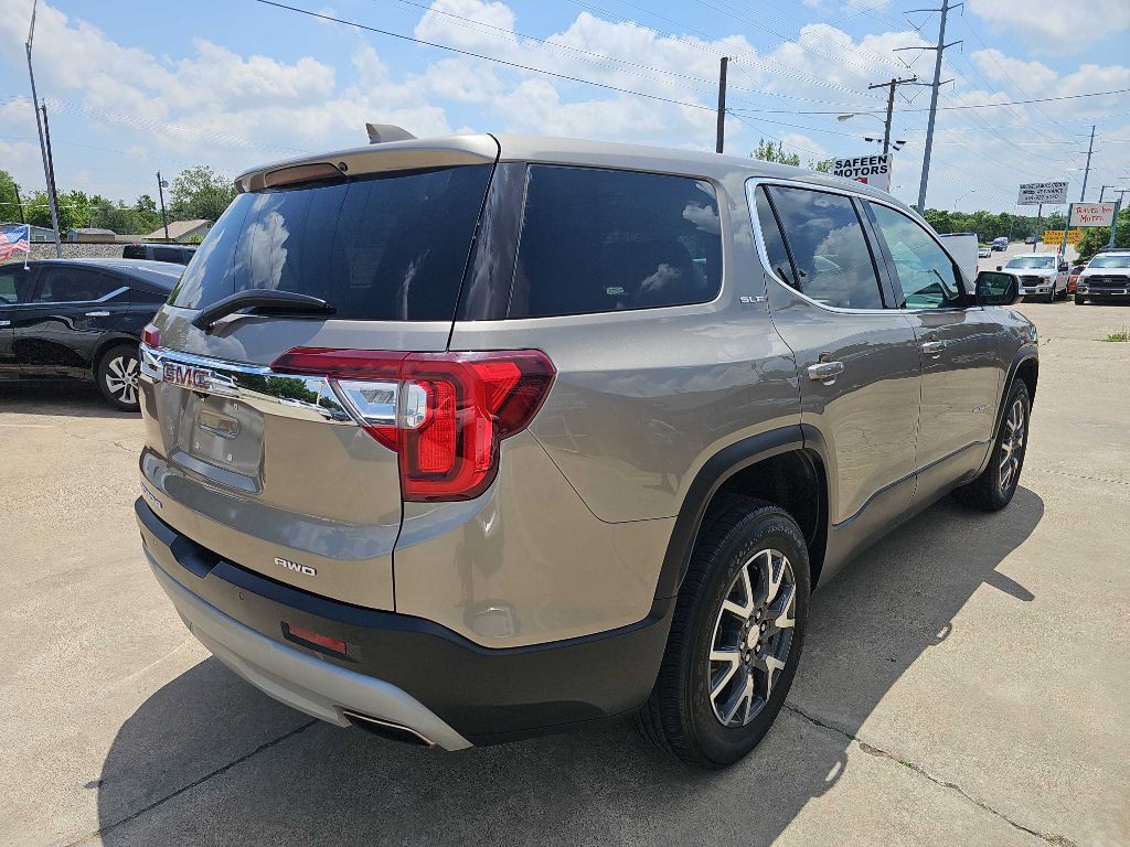 2022 GMC Acadia Image 3