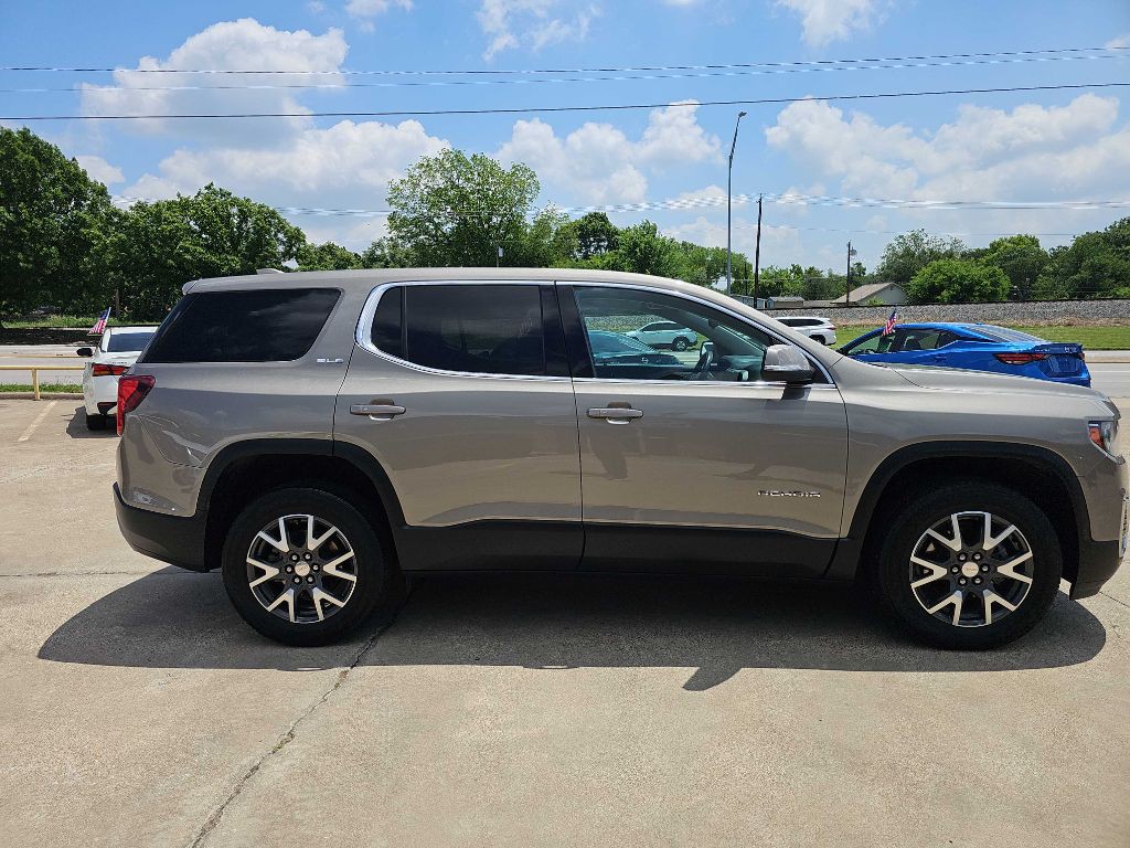 2022 GMC Acadia Image 5