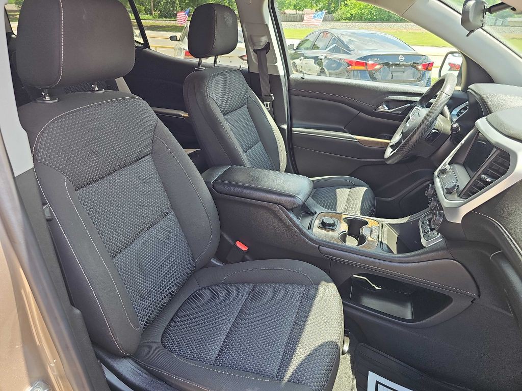 2022 GMC Acadia Image 20