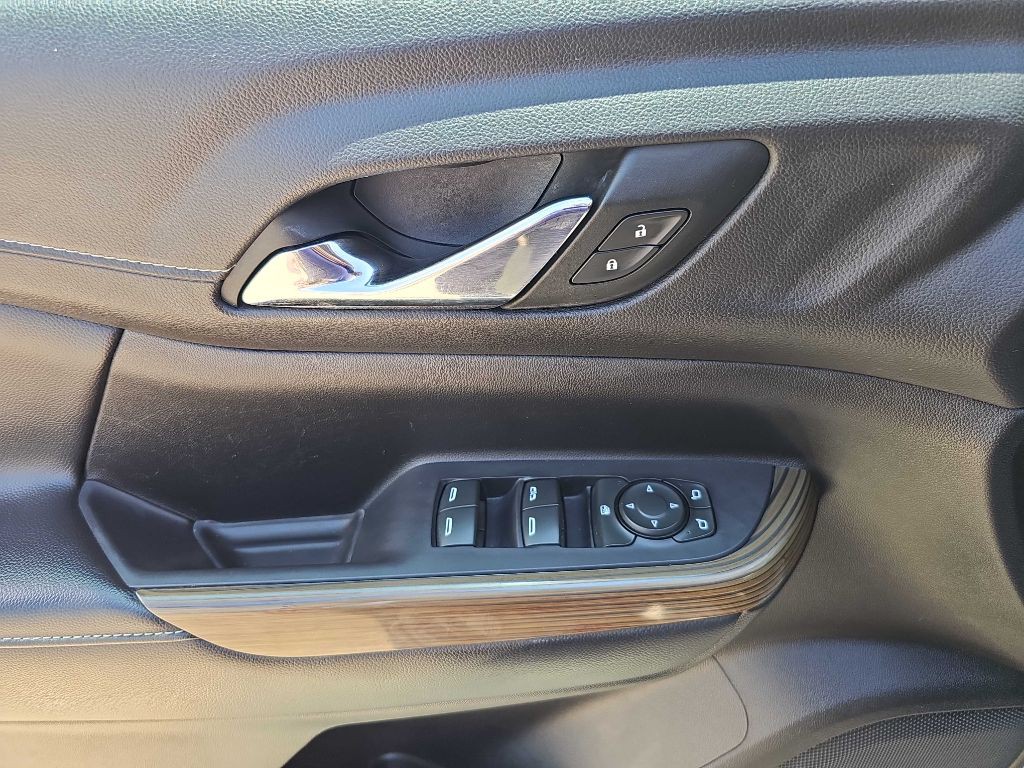 2022 GMC Acadia Image 22