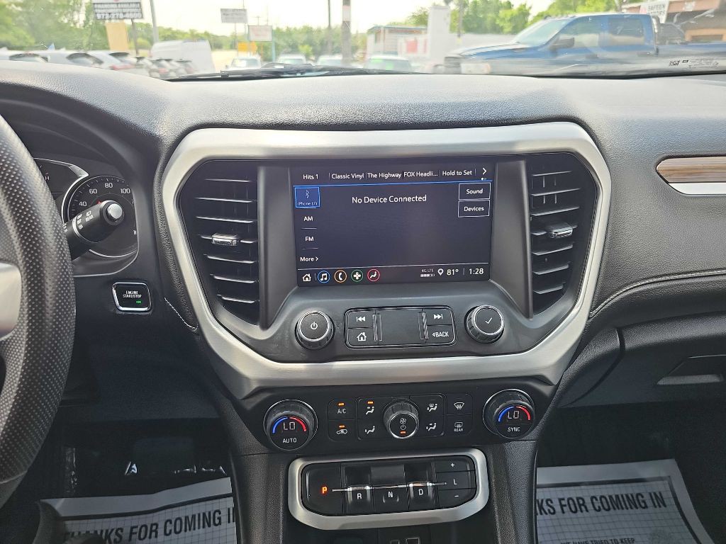 2022 GMC Acadia Image 29